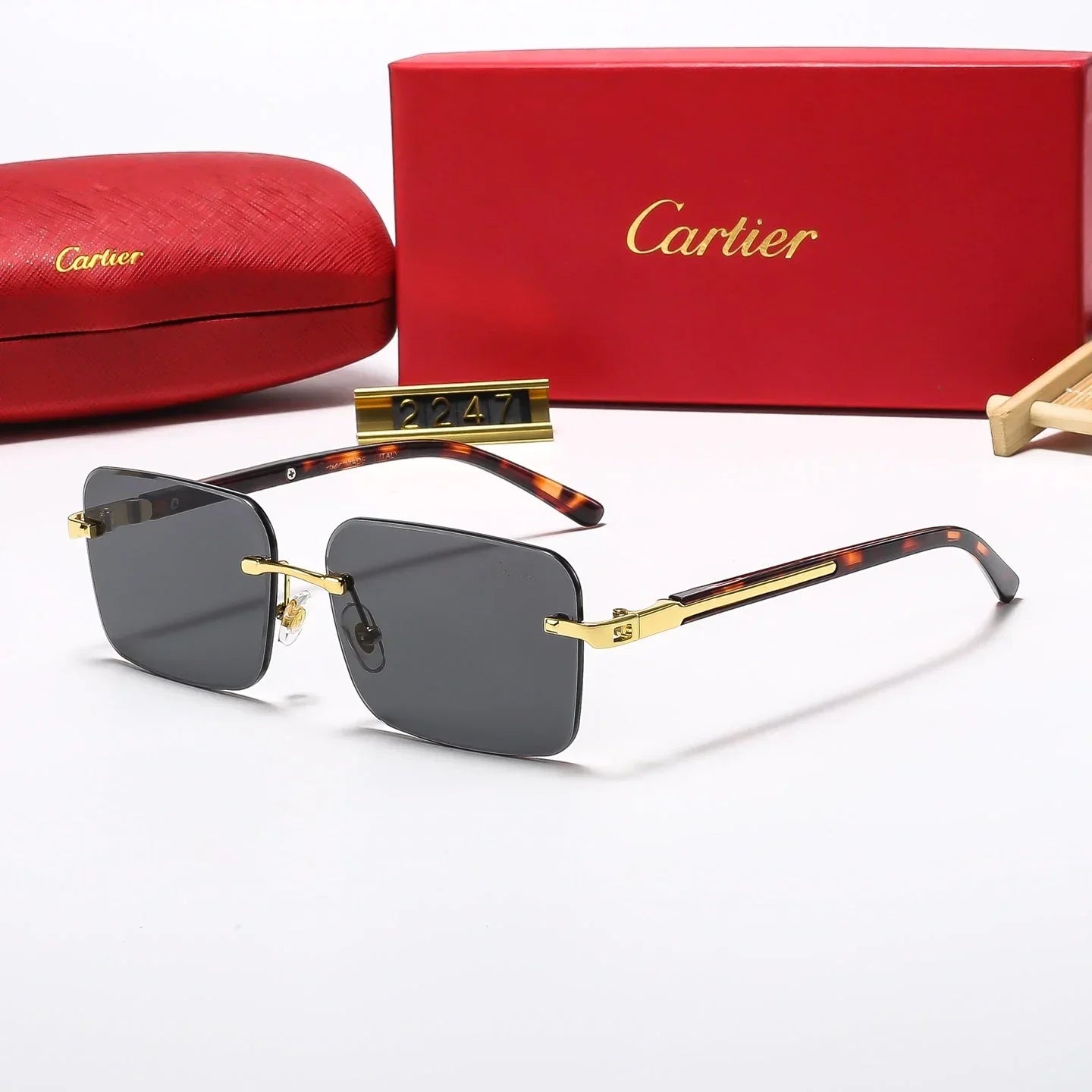 Fashion  frameless square sunglasses 2247