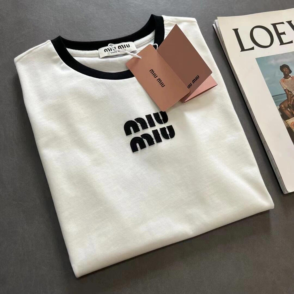 Small logo letter patch embroidered short-sleeved T-shirt