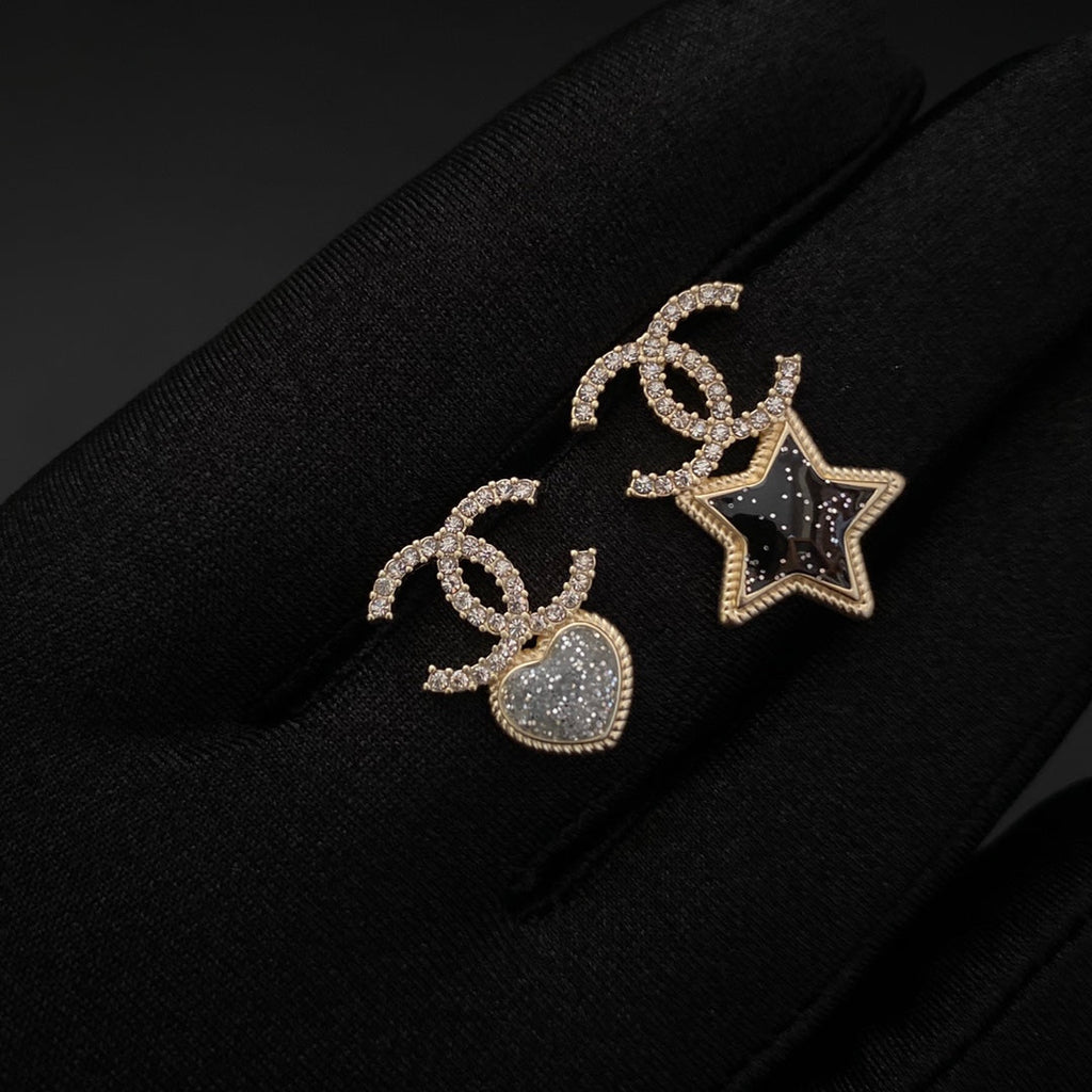 Asymmetric Star Diamond Earrings